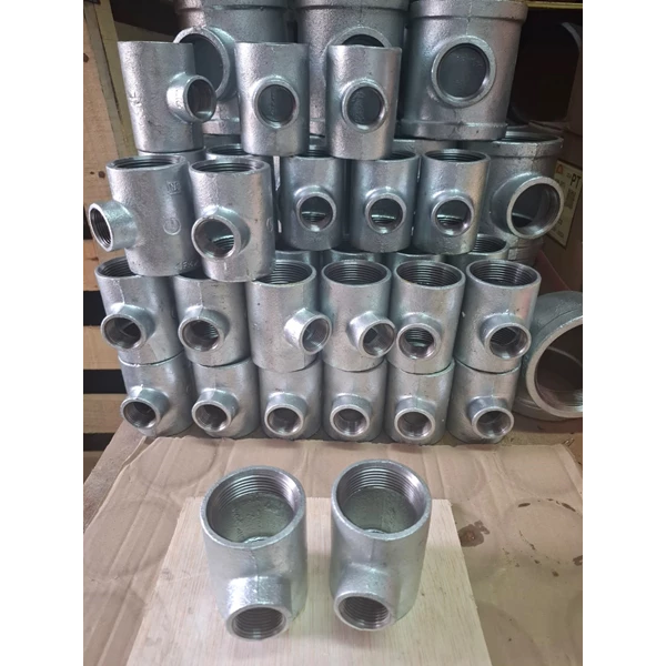 Reducer Tee Besi Galvanis Dratt Ukuran 3inchi x 3inch